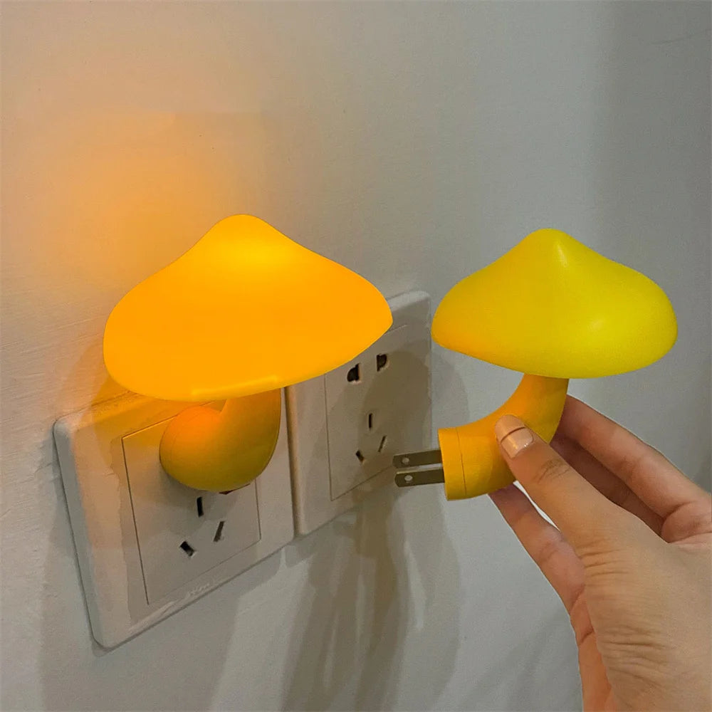 Mushroom Night Light – Color-Changing LED Plug-In Lamp for Bedroom Decor