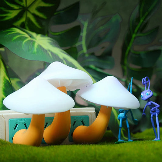 Mushroom Night Light – Color-Changing LED Plug-In Lamp for Bedroom Decor